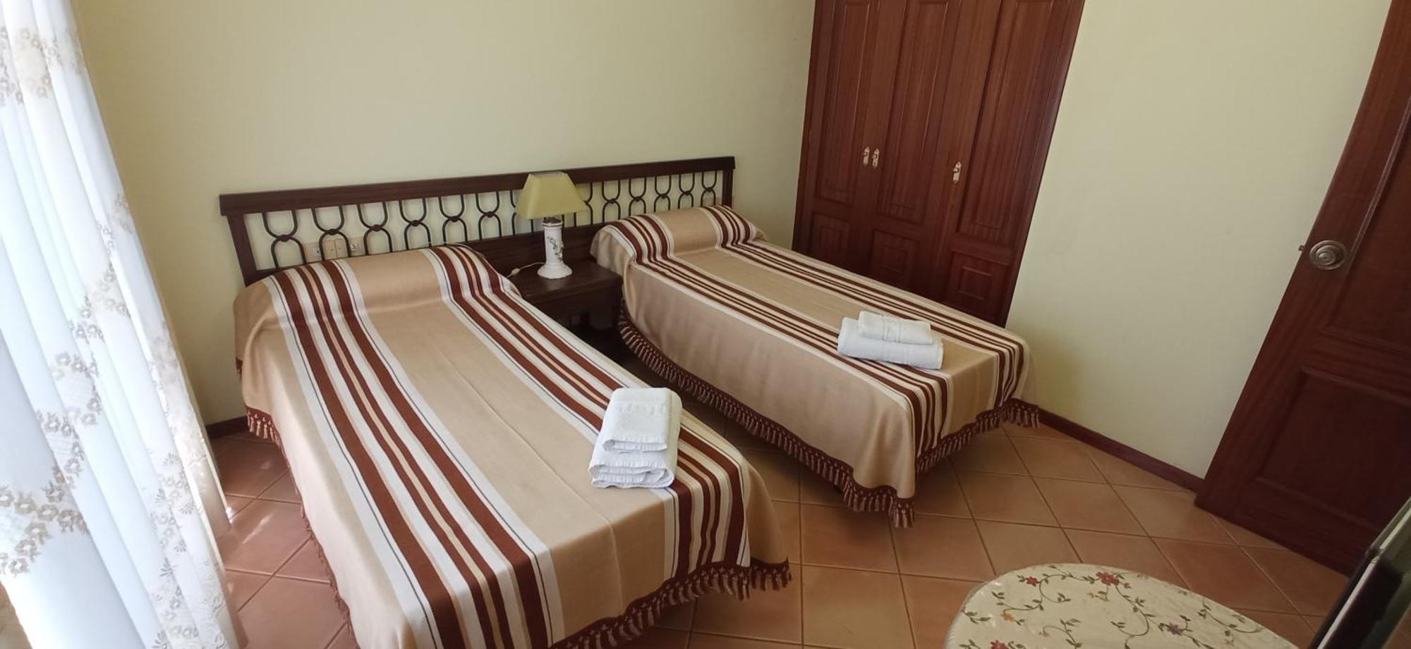 Casa Independiente Para Grandes Grupos Y Familias Valeixe ภายนอก รูปภาพ
